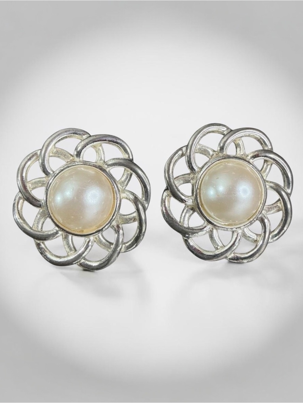 Vintage Silver Toned and Pearl Clip On Earrings